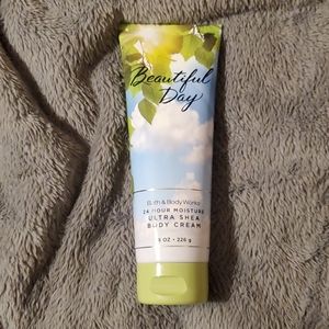 Bath and body works body cream
